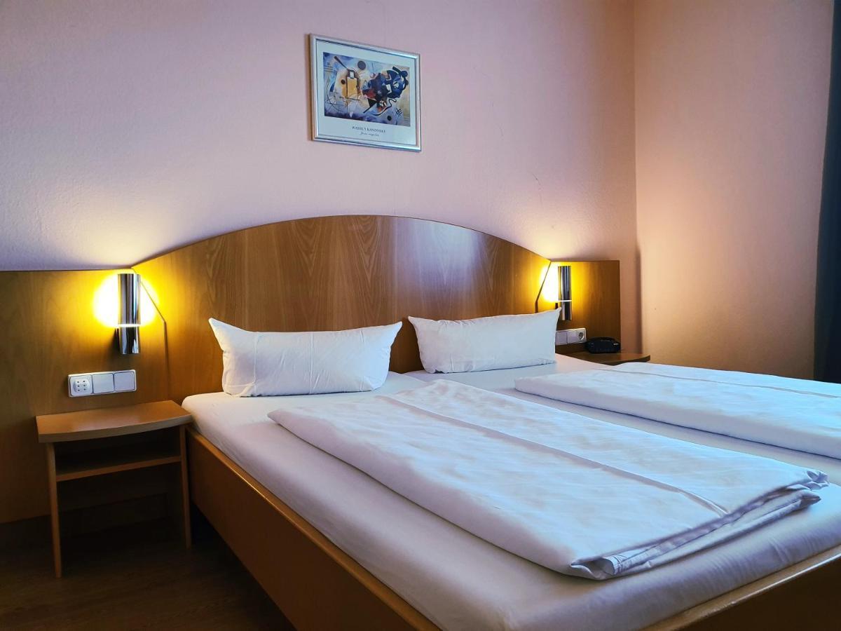 Hotel Sunparc - Shuttle Zum Europa-Park Rust 4Km & Rulantica 2Km Ringsheim Eksteriør billede