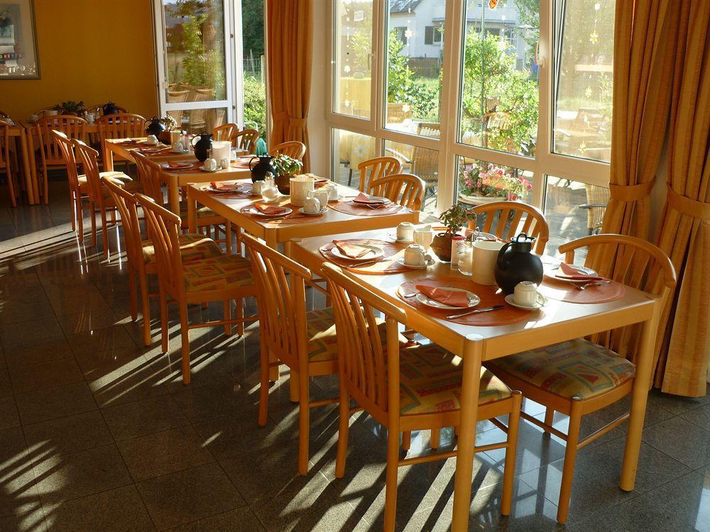 Hotel Sunparc - Shuttle Zum Europa-Park Rust 4Km & Rulantica 2Km Ringsheim Eksteriør billede