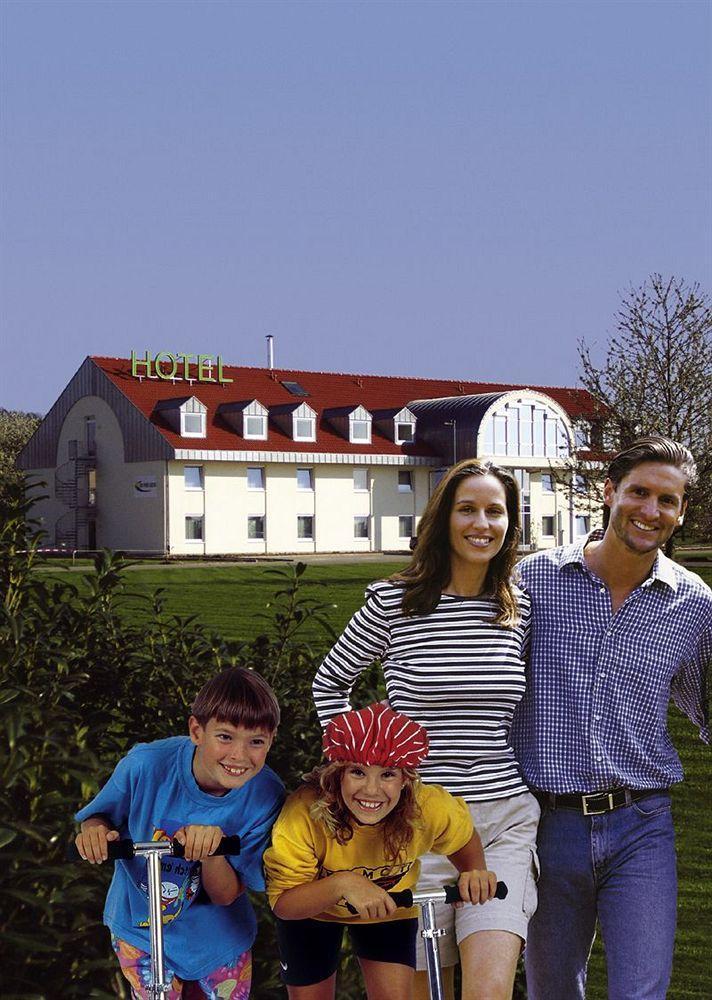 Hotel Sunparc - Shuttle Zum Europa-Park Rust 4Km & Rulantica 2Km Ringsheim Eksteriør billede